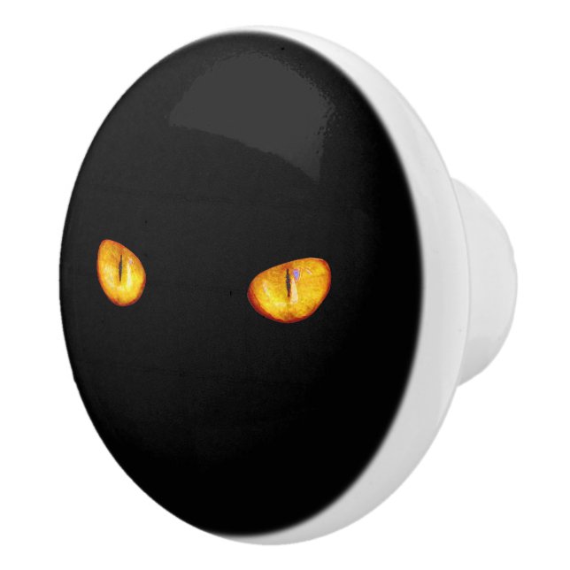 Nu ser han dig Black Cat Knopp (Höger)
