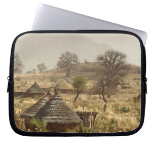Nuba-bergen, byn Nugera Laptop Sleeve
