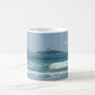 Nubblen tänder kaffemugg