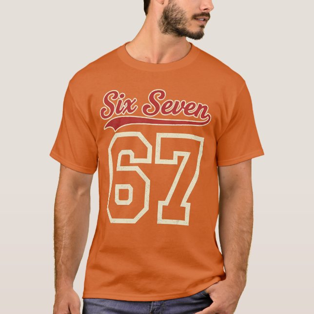 Number 67 Numbered Six Seven Baseball Jersey Style T Shirt (Framsida)