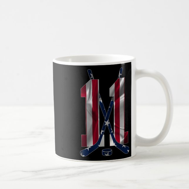Nummer 11 år ishockey 11-årsdag (1)  kaffemugg (Höger)