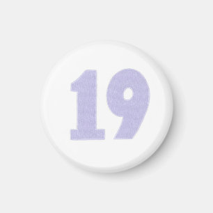 Nummer 19 i lavender på magnet