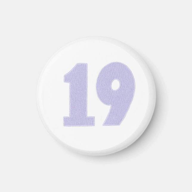 Nummer 19 i lavender på magnet (Framsidan)