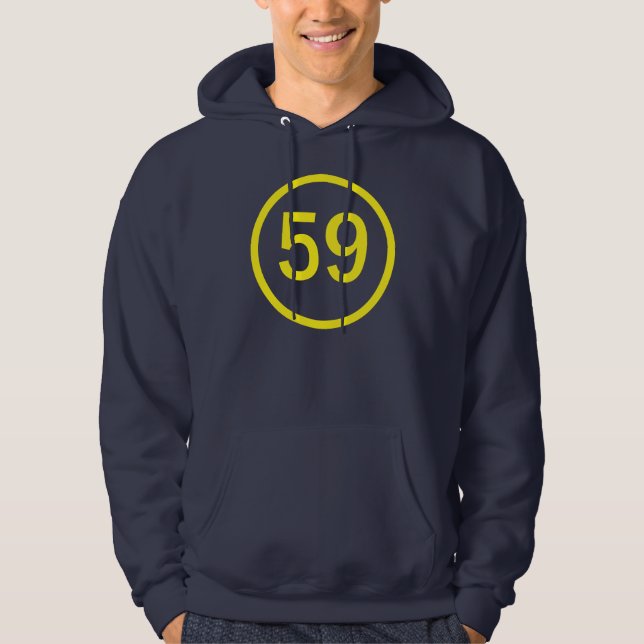 nummer ,59, i en cirkel hoodie (Framsida)