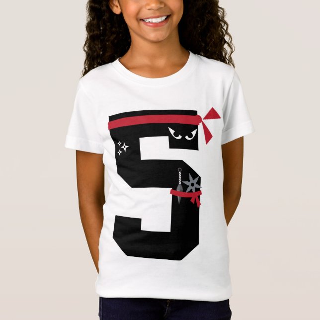 Nummer 5 Ninja 5 Åldersgåvor för Roligt 5 T Shirt (Framsida)