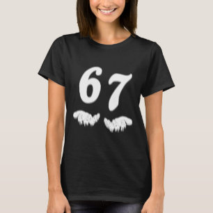 Nummer 67 Matchande Sex Sju Meme Rolig Halloween  T Shirt