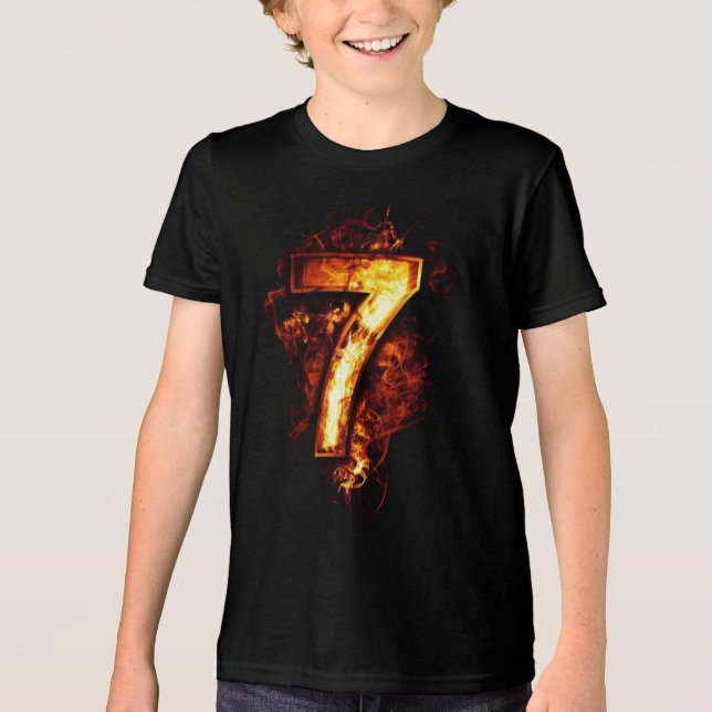 Nummer 7-grafik i brandbrand t shirt (Framsida)