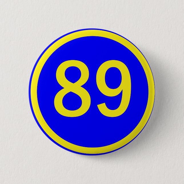 nummer 89, i en cirkel knapp (Framsida)
