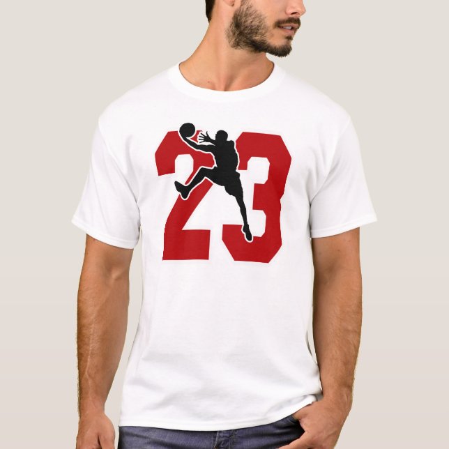 NUMRERA 23 MED BASKETSPELARE T SHIRT (Framsida)