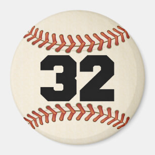 Numrera 32 baseball magnet