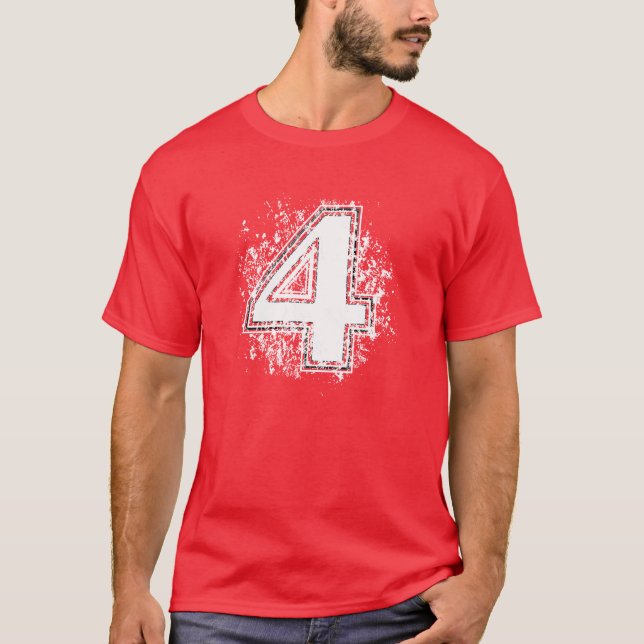 Numrera fyra tee shirt (Framsida)