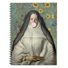 Nun Blowing a Rosa Bubble tum Anteckningsbok