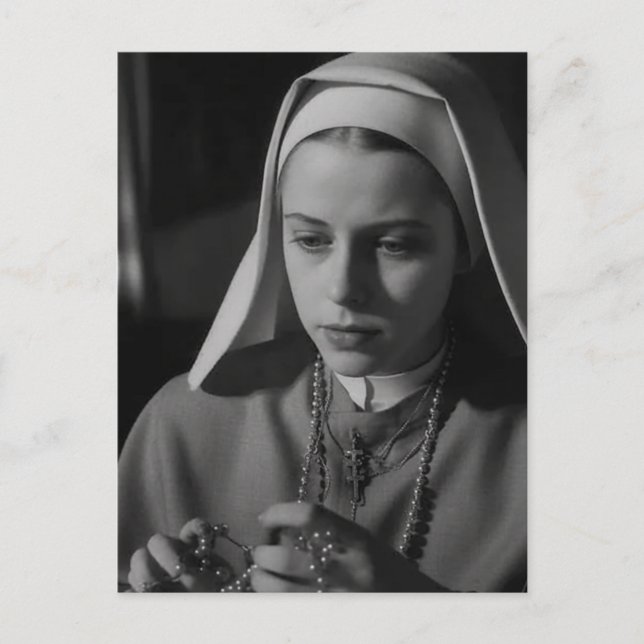 Nun in Black and White Vykort (Framsida)