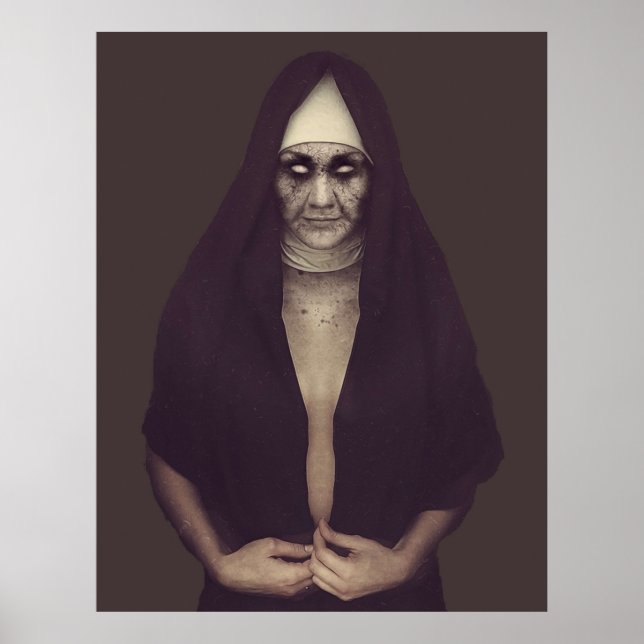 Nun Poster (Framsidan)