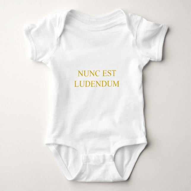 nunc est ludendum Latein latin Tee (Framsida)