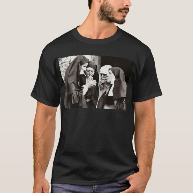 Nuns Rökning Vintage foto T Shirt (Framsida)