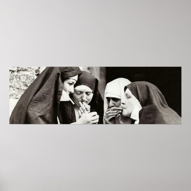 Nuns Smoking Vintage Photograph Poster (Framsidan)
