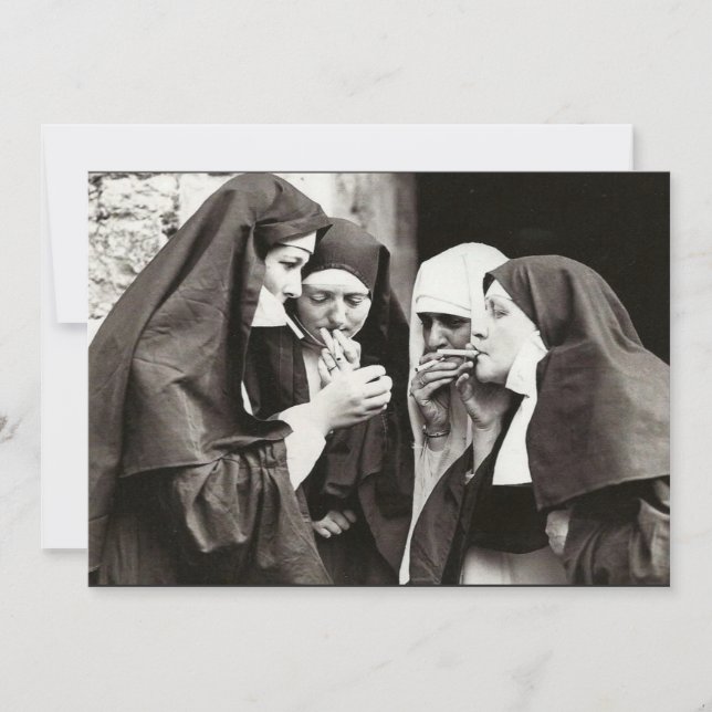 Nuns Smoking Vintage Photography Inbjudningar (Framsida)