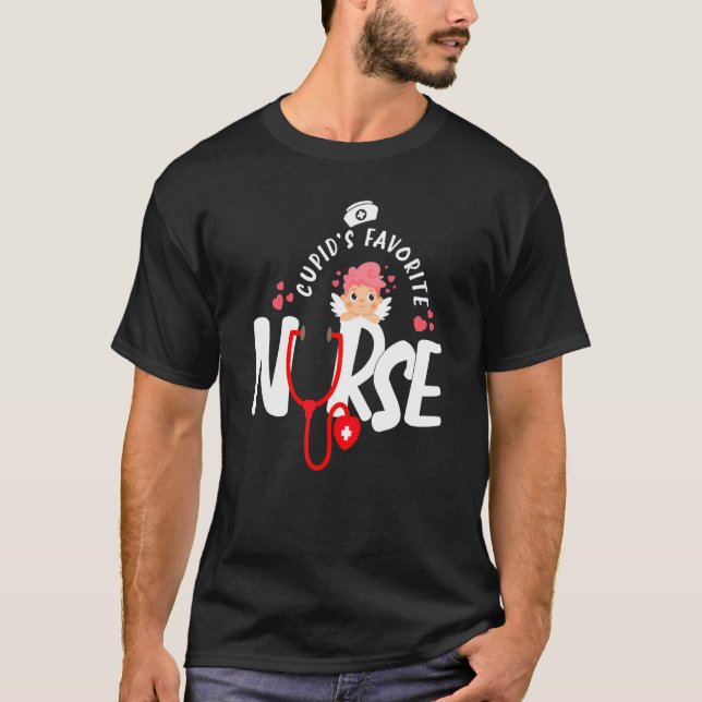 Nurse Cupids Favorite Nurse Valentines day Funny N T Shirt (Framsida)