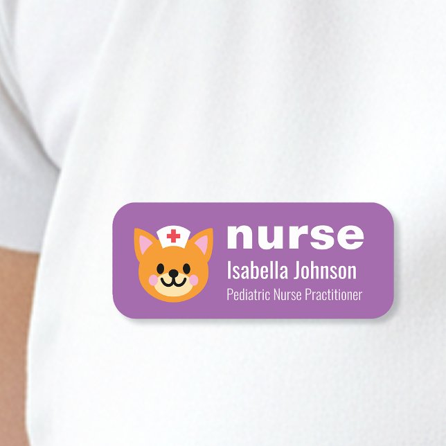 Nurse Custom Name Cute Cat Purple Namnbricka (Skapare uppladdad)