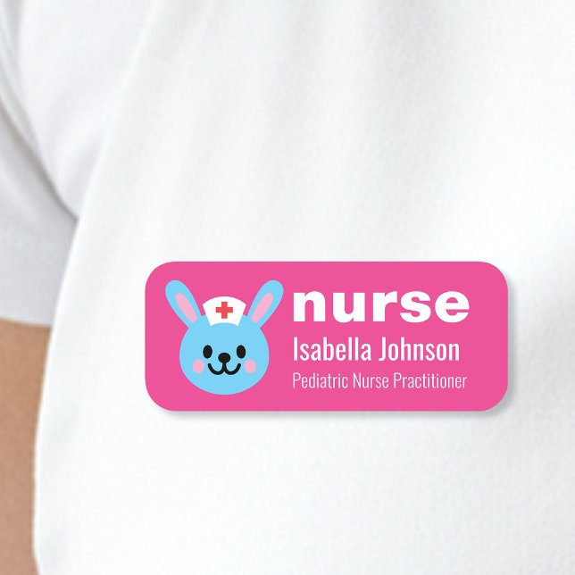 Nurse Custom Name Cute Rabbit Pink Namnbricka (Skapare uppladdad)