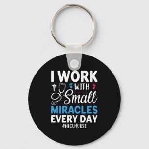 Nurse Gift   I arbete med liten Nyckelring
