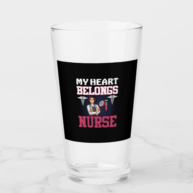 Nurse Gift | Mina Tillhör i hjärtat Glaskopp (Framsida)