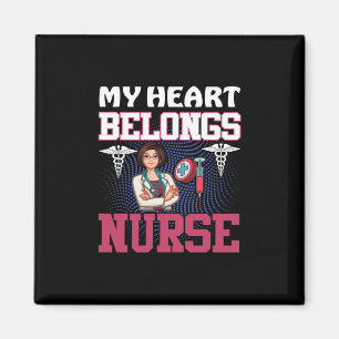 Nurse Gift Mina Tillhör i hjärtat Magnet