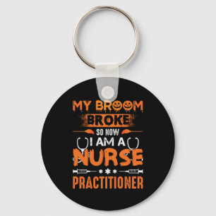 Nurse Gift   Mitt rum Fattigt så nu är jag sjukskö Nyckelring