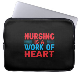 Nurse Gift   Sjukvård är ett hjärtarbete Laptop Fodral