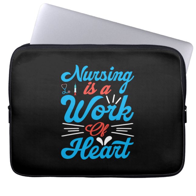 Nurse Gift | Sjukvård är ett hjärtarbete Laptop Fodral (Framsidan)