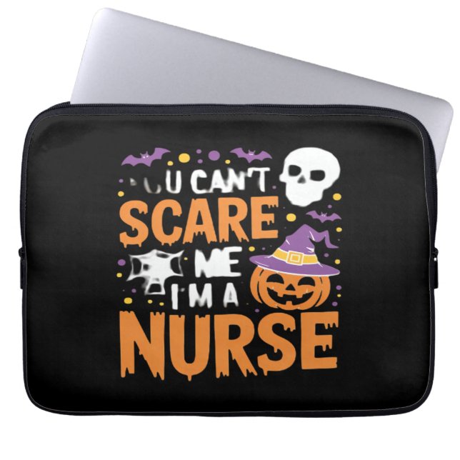 Nurse Halloween Witch Funny Nursing Essential T-Sh Laptop Fodral (Framsidan)