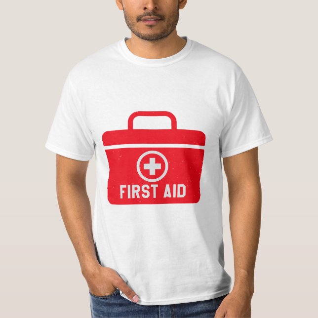 Nurse Hospital Nurse Ambulance Gift T Shirt (Framsida)