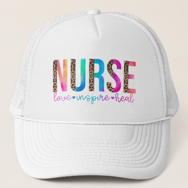 "Nurse - Kärlek, Inspire, Heal" i Regnbåge Färg Keps (Framsida)