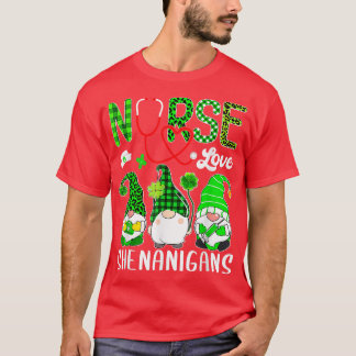 Nurse Kärlek Shenanigans Funny Gnomes St Patricks T Shirt