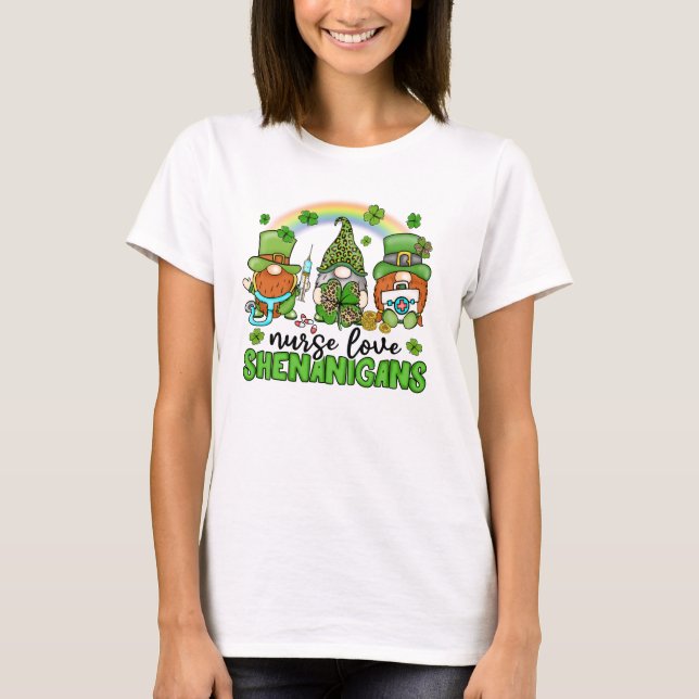 Nurse Kärlek Shenanigans St. Patrick's T Shirt (Framsida)