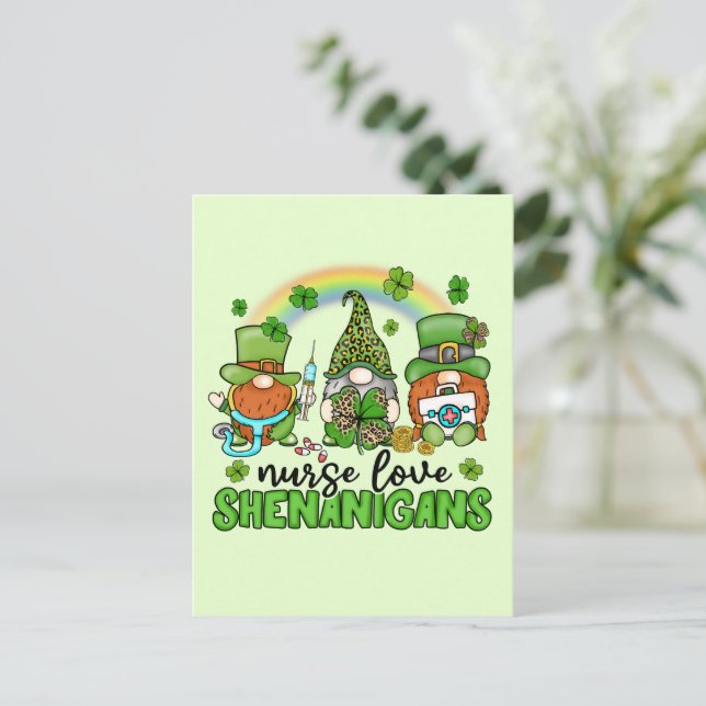Nurse Kärlek Shenanigans St. Patrick's Vykort (Stående Fram)