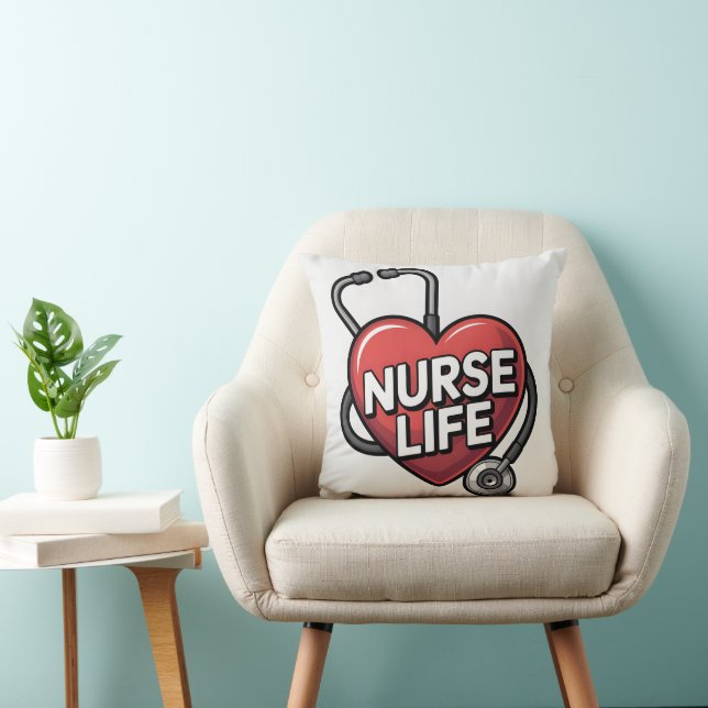 "Nurse Life"-grafik med hjärta Kudde (Stol)