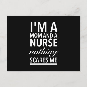Nurse mamma skrämmer inget lustigt mors dag-horn vykort