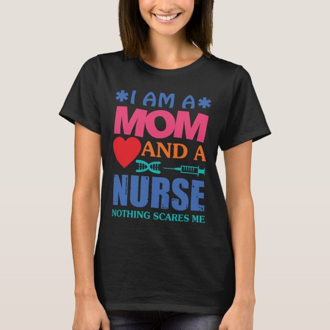 Nurse Mamma T Shirt (Framsida)