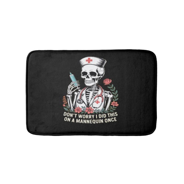 Nurse Skeleton Joke Humor Halloween Essential T-Sh Badrumsmatta (Framsidan)