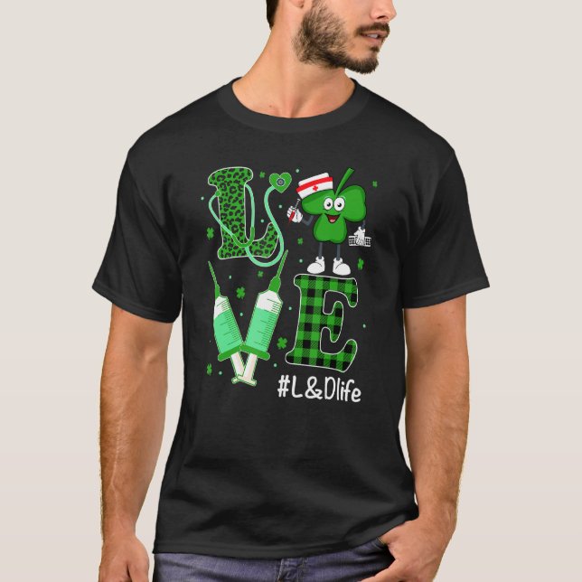 Nurse St Patrick S Day Irish Nurse Shamrock Kärlek T Shirt (Framsida)