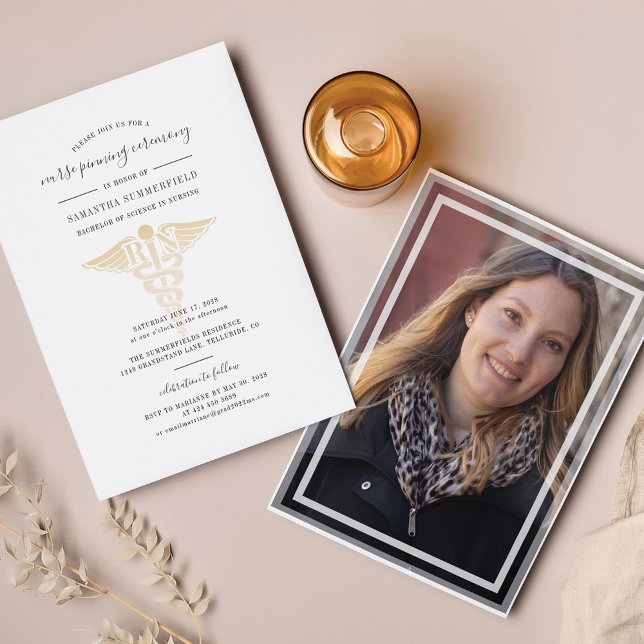 Nurse Student Pinning Ceremony Photo Inbjudningar (Nurse Pinning Graduation Party Photo Invitation)