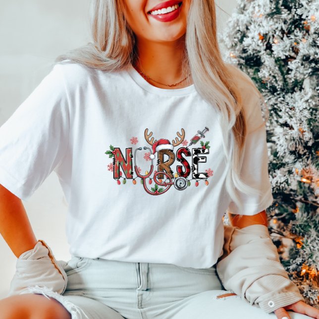NURSE Tee with Reindeer and jul Ljus (Skapare uppladdad)