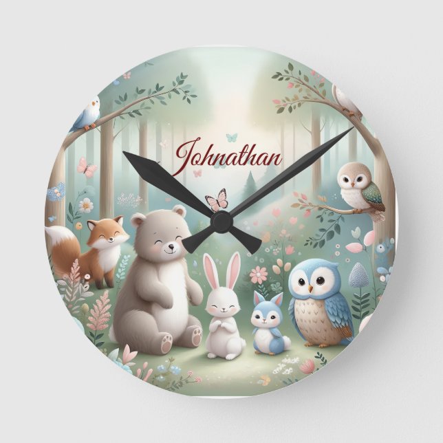 Nursery Decor, Forest Cute Animals - Anpassat namn Rund Klocka (Framsida)