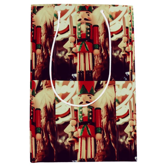 Nutcracker (Framsidan)