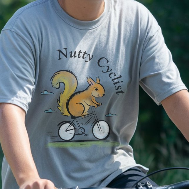 Nutty Cyclist, ekorre på ett cykeldjur T Shirt (Skapare uppladdad)