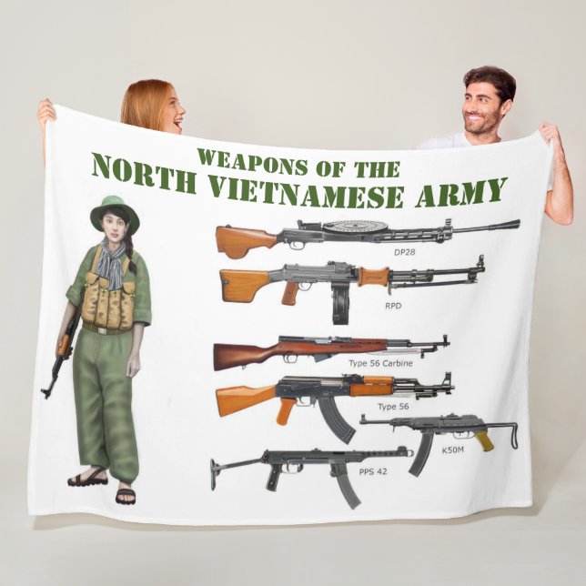 NVA WEAPONS FLEECEFILT (På plats)