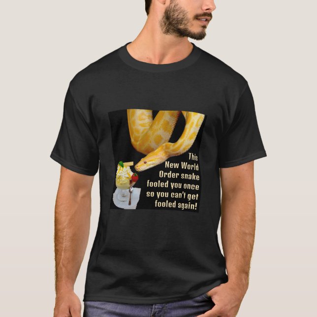 NWO Snake (mörk) T-Shirt (Framsida)