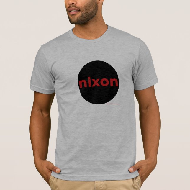 Nxon-blackdot T-shirt (Framsida)